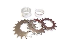 Many riders when changing their geared bike to single speed, wish to save a lot of weight by removing their cassette and fitting a single speed. Single Speed Kit Conversion In Silver Color