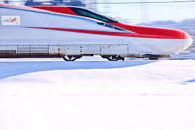 秋こま on twitter こまち 新幹線 青空 乗り物