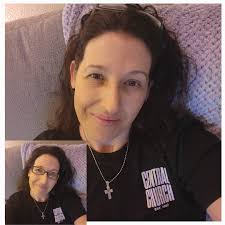 Debra Sykes's Instagram, Twitter & Facebook