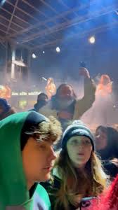 What a great time!! My 5th Judah and the Lion show. Always high energy and  absolutely killing it!