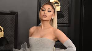This decade's first big hair trends include looks at every length that can be tailored to your hair texture and personal style. Ariana Grande Shows Off Her Real Hair Teen Vogue