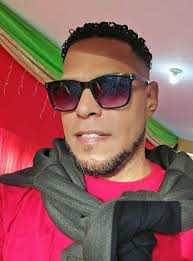 UN MOMENTO PARA DIOS: Porque todas las cosas proceden de él, y existen por  él y para él. ¡A él sea la gloria por siempre! Amén. Romanos 11:36