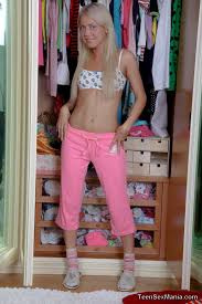 Blonde teen Chaira gets seduced and fucked by her man while changing  clothes - Pichunter