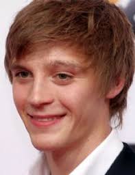 He is joined by maria schrader as lenora rauch, martin's aunt, and one of his stasi handlers. Deutschland 89 Tv Mini Serie Cast Members List Famousfix