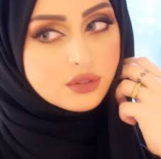 pin by 𝓜𝓪𝔂 𝓐 on gsyagesys beautiful arab women arab beauty beauty face