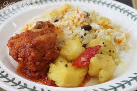 Hiris nipis halia, bawang putih dan bawang besar. Nasi Minyak Pada Cuti Hari Pertabalan Agong Azie Kitchen