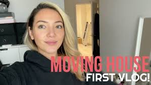 WHAT GIRLS DO ON TOUR...