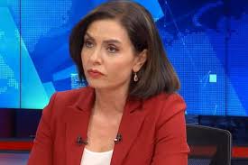 Kaç yaşında ve evli midir? Ozlem Gurses Gorevini Devretti