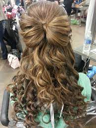 Curly Hair With A Back Bump And Hairbow Made Out Of Hair 3 Love Sac Renkleri Sac Renkler