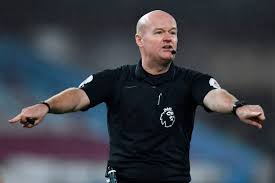 Find referee lee mason stock photos in hd and millions of other editorial images in the shutterstock collection. Lee Mason Furious Wolves Boss Nuno Claims Referee Is Not Good Enough For The Premier League Evening Standard