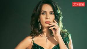 Mallika Sherawat explains why she refused to play the role of Ishaan  Khatters mother in The Royals: I felt cheated | Bollywood News - The  Indian Express