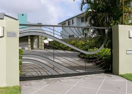 Steel main gate design for home: Modern Front Gate Designs For Modern Home