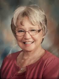 Kay Roe's Instagram, Twitter & Facebook