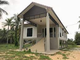 Rumah kampung moden ini berkeluasan 1800 kaki persegi berkapasiti 4 bilik tidur, 3 tandas, 2 ruang tamu dan 1 dapur. Waahhh Cantikan Rumah Model Jenis Tiang Pembinaan Inotek Facebook