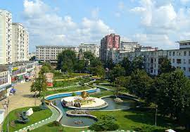 Temperatura, vant, rafale, precipitatii, izoterma, umiditatea relativa, presiunea atmosferica, soarele rasare, soarele apune. Prognoza Meteo Pitesti Vremea