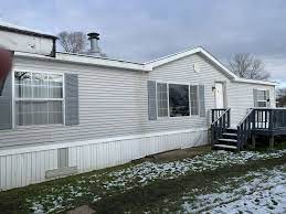Michigan Mobile Manufactured Doublewide For Sale Double Wide Trailer Double Wide Home Manufactured Homes For Sale Selling House