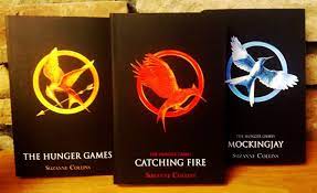 Buzzfeed staff if you get 8/10 on this random knowledge quiz, you know a thing or two how much totally random knowledge do you have? Quiz How Well Do You Know The Hunger Games Trilogy Chicago Public Library