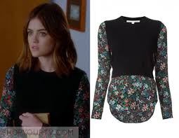 Di kota fiksi bernama amerta di bali, persahabatan empat siswa putus ketika alissa, teman mereka yang populer dan paling berpengaruh, dinyatakan hilang secara misterius. Pretty Little Liars Fashion Style Clothing Outfits And Wardrobe Abc Family