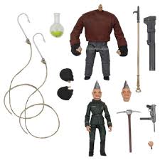 He is even standing in a graveyard and has the beetlejuice logo on the base, too. Puppet Master Pinhead And Tunneler Ultimate Action Figure 2 Pack From Neca