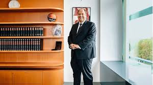 Am anfang gab es noch die deutsche helge braun: Kanzleramtsminister Helge Braun Verstosse Gegen Corona Regeln Sind Gesellschaftsschadigendes Verhalten Stern De