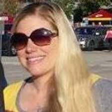 Shelly Ferris's Instagram, Twitter & Facebook