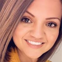 Laura Botello's Instagram, Twitter & Facebook