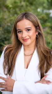 Meet Alexandra Arias