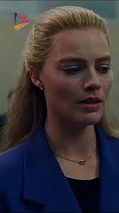 Artistik buz patencisi Tonya Harding, rakibi Nancy'e saldırıda bulunduğu  gerekçesiyle hayatı boyunca yarışmalardan men ediliyor. Film gerçek  olaylara dayanmaktadır. 📺 I, Tonya (2017) filmini ...