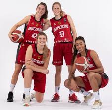 Verkaufe hier eine originale nike jogging bzw. Gute Stimmung Bei Den Dbb Damen Deutscher Basketball Bund