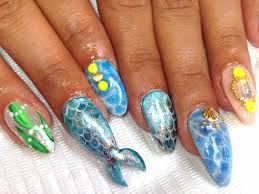 棺桶ネイルが大流行 ｌａセレブがハマる2015年最先端ネイルとは authors ネイル 棺桶 セレブ