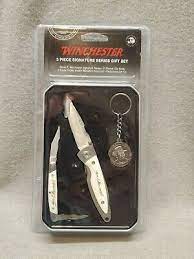 Find here online price details of companies selling tin gift boxes. 200th Commemorative Winchester 3 Piece Signature Series Gift Set 2 Knives New Ebay