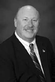 Lloyd Putnam's Instagram, Twitter & Facebook