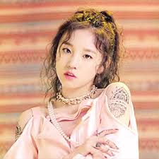Miyeon, minnie, soyeon, soojin, shuhua, and yuqi. G Idle Layouts Explore Tumblr Posts And Blogs Tumgir