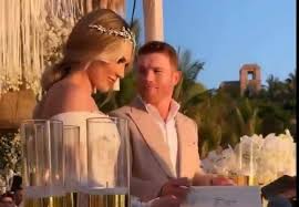 El boxeador tapatío se casó por el civil con su pareja fernanda gómez, en una ceremonia privada que se habría realizado en punta mita, nayarit así fue la boda de saúl 'canelo' álvarez. Se Dan El Si Canelo Alvarez Y Fernanda Gomez Se Casan Por El Civil En Nayarit