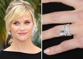 5 Iconic Celebrity Engagement Rings News And Events Reese Witherspoon Engagement Ring Celebrity Rings Engagement Rings Sapphire