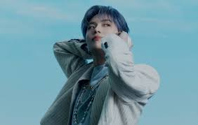 Taemin cried during the broadcast, titled 'thank you for 13 years'. Shinee S Taemin To Enlist Into The Military At The End Of May