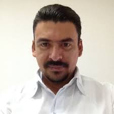 Listen to Sonora Carruseles Micaela by Leonardo in salsa colombiana  playlist online for free