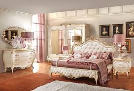 Set letto console di comodino lusso camera da. Pin Su Dream Home