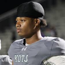 Reuben Ingram (@ReubenIngram15)