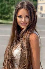 Beautiful women are pacesetters, role models and the face of the society they represent to the world. Pin By Novedades Rossi On Brunettes2 Brunette Beauty Long Hair Styles Gorgeous Women