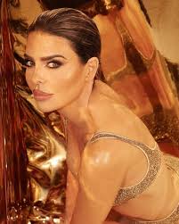 RB RINNA BEAUTY Lisa