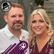 Is there tea and coffee facilities in the rooms please? Also is the gym 24  hours