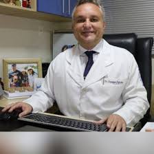 I have been playing classical guitar from a young age. Dr Giuseppe Figliuolo Opinioes Urologista Manaus Doctoralia
