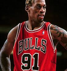 Power Forward One Of The Best Defenders And Rebounders Dennis Rodman Is Regarded As One Of The Game S Top Power Forw Dennis Rodman Denis Rodman Nba Pictures