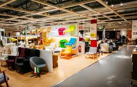 تاريخ ايكيا ingvar kamprad و ikea قصة المبدع والشركة