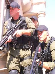 Metro swat was well known once more when, in 2017, cbs created a new series called s.w.a.t. Fbi Swat Teams These Images Showcase Fbi Swat Teams Utiliz Flickr