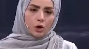 اعتراض بامزه مجری زن صداوسیما به تبلیغ عرق خوری!