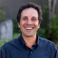 Kingdom Field Guides‎