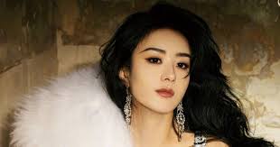 Triệu Lệ Dĩnh: Từ cô thôn nữ nghèo tới minh tinh có hàng chục nghìn tỷ đồng 