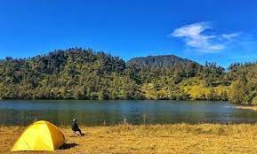 Ranu pane berada di kaki gunung semeru, atau lebih tepatnya terletak di desa ranupani kabupaten lumajang. 10 Gambar Ranu Pane Lumajang 2021 Rute Jalur Menuju Lokasi